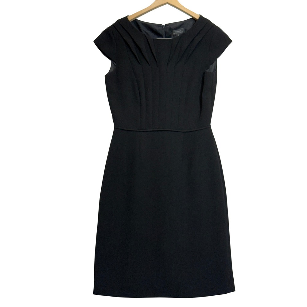 Tahari Arthur S Levine Black Pleated Cap Sleeve Sheath Dress Quiet Luxury Wmns 4